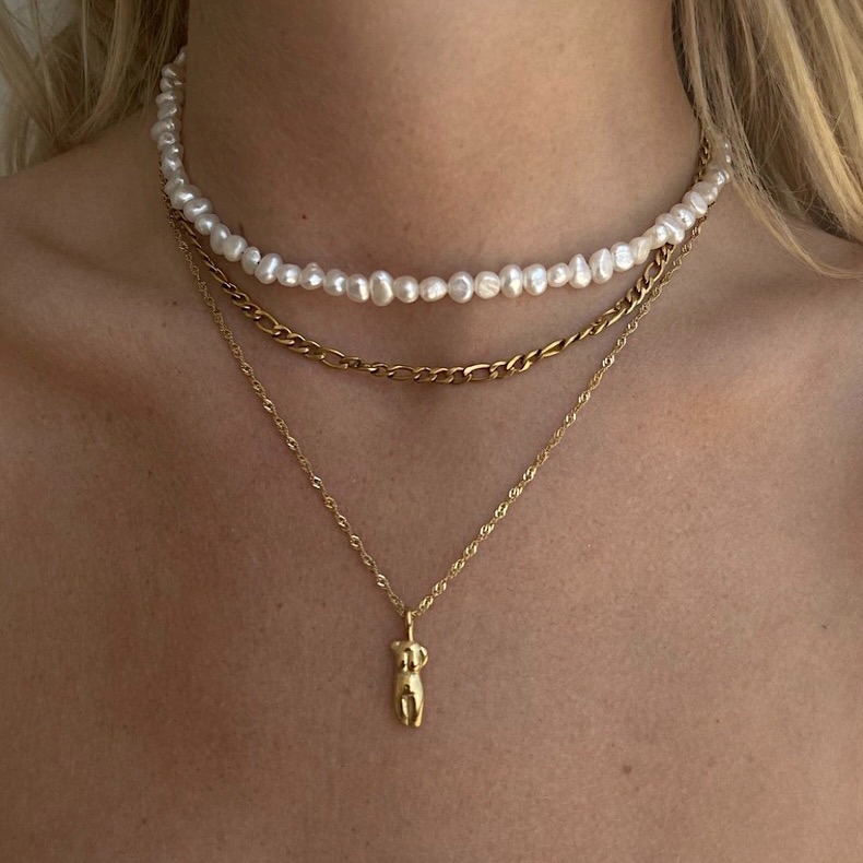 Female Silhouette Pendant Necklace,Human Silhouette Necklace,Naked Body Necklace